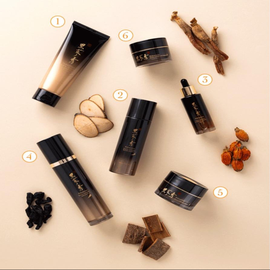 Black Ginseng Cleansing Foam (150ml)