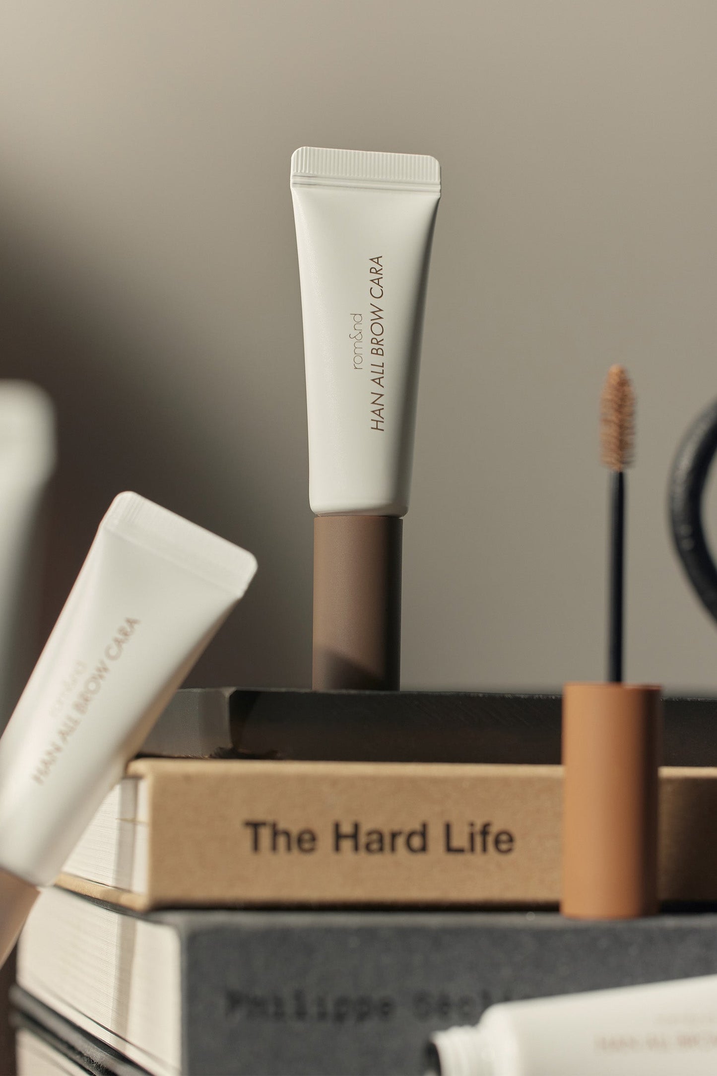 Han All Brow Cara – 02 Mild Woody (9g)