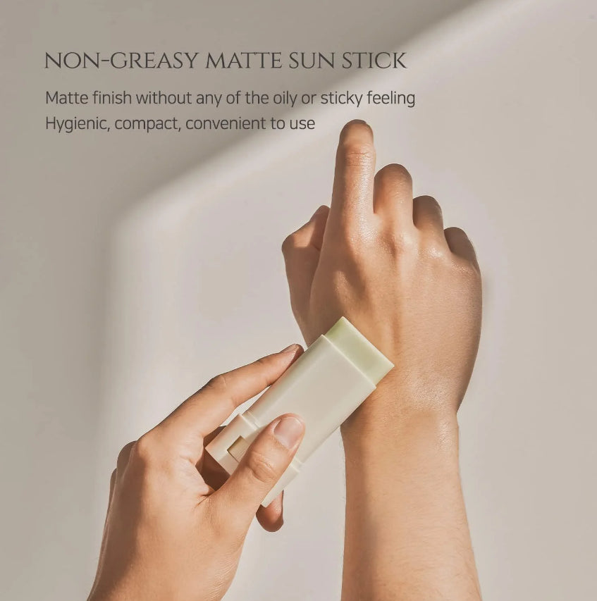 [Beauty of Joseon]Matte Sun Stick : Mugwort+Camelia (SPF 50+ PA++++)