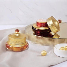 Load image into Gallery viewer, [The History of Whoo] Gongjinhyang Essential Special Set (7 Items)
