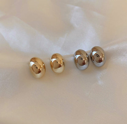 [Earrings]Bean Bold Earrings (silver pin,EP)0.8x1.2cm