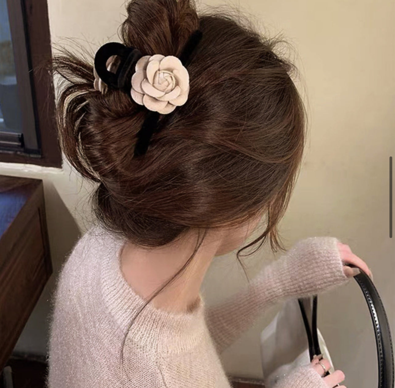 [Hair Claw]Camellia Velvet