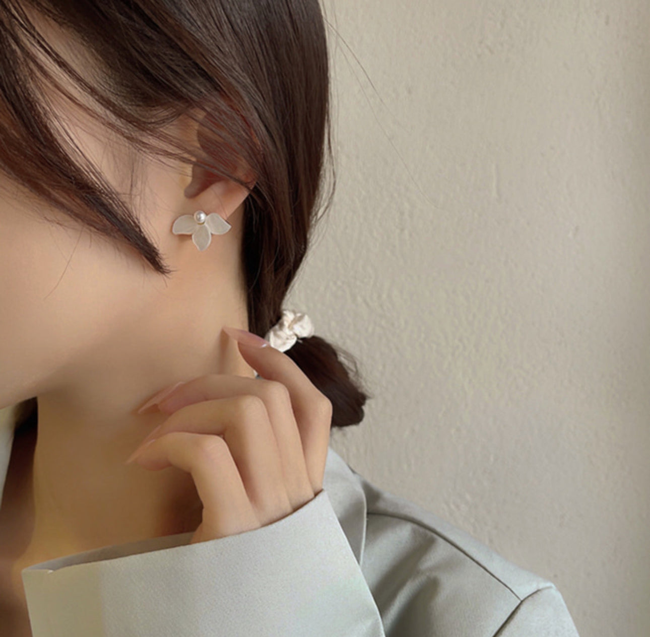 [Earrings]Half Flower Earrings (silver pin)1.3x2cm
