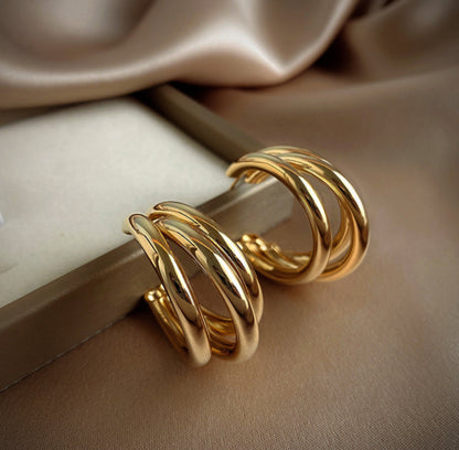 [Earrings]Triple Ring Earrings (silver pin)1.6cm