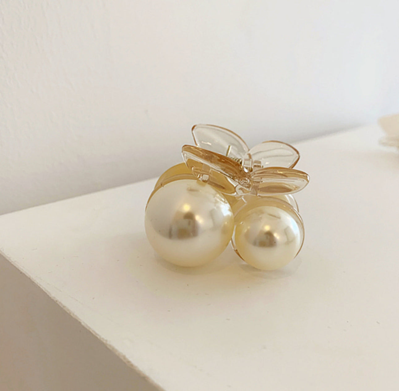 [Hair Claw] Cherry Pearl Mini 4.5x3.5cm