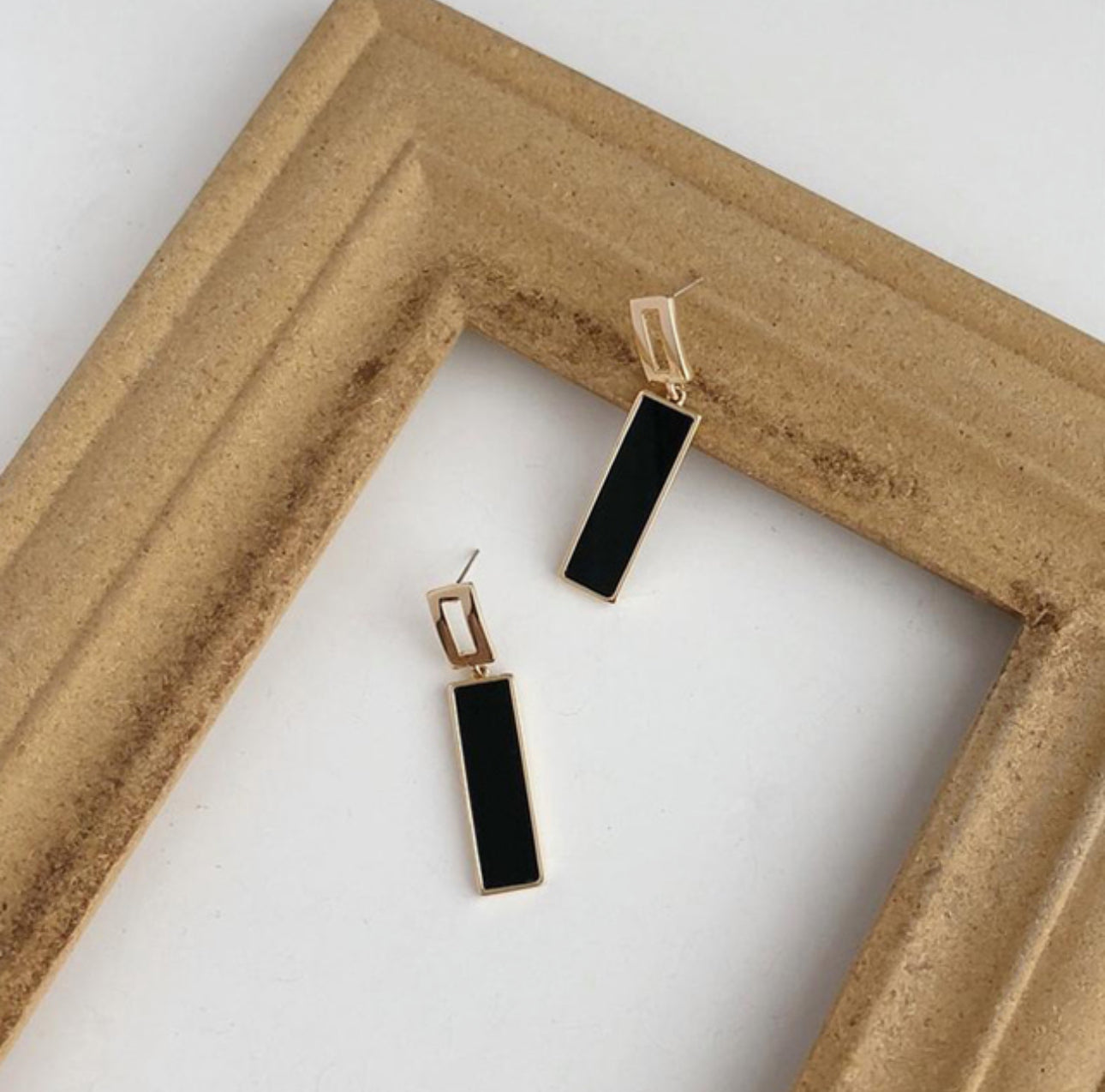 [Earrings]Square drop earrings 1x4.5cm