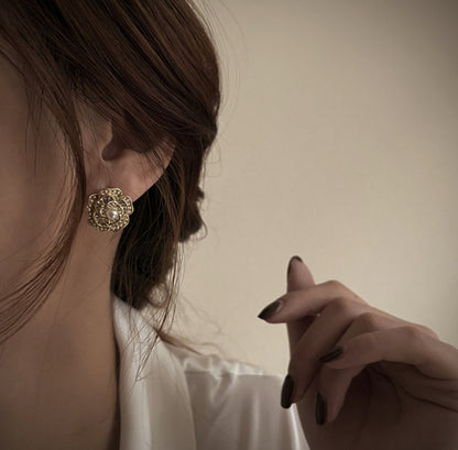 [Earrings]Bold Flower Earrings (silver pin) 1.8cm