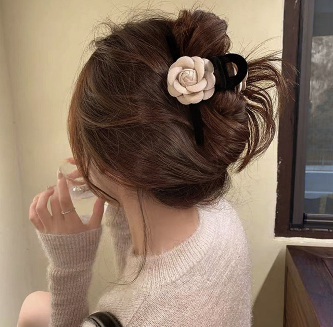 [Hair Claw]Camellia Velvet