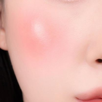 Juicy Roll Cheek – 01 Rare Apple (8.4g)